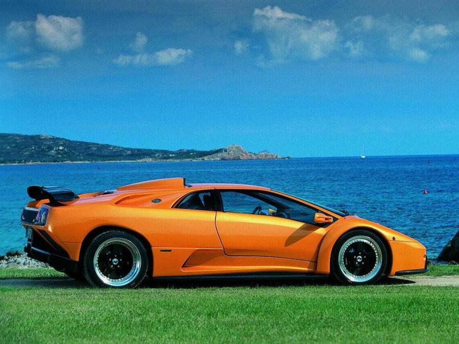  Lamborghini Diablo GT 1999 года  (фото 9 из 13)
